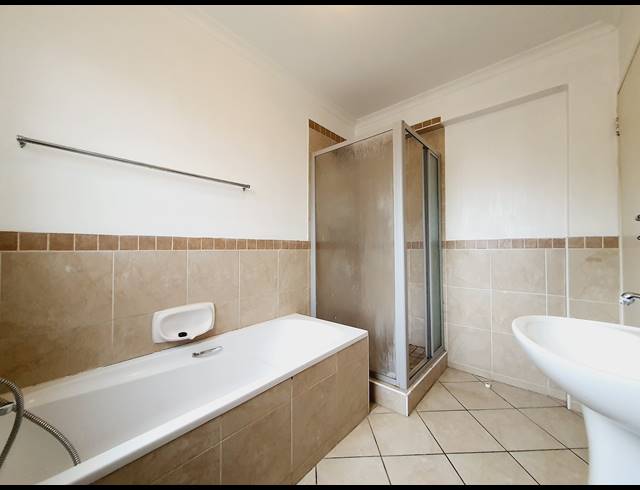 2 BEDROOM APARTMENT TO LET IN NOORDWYK
